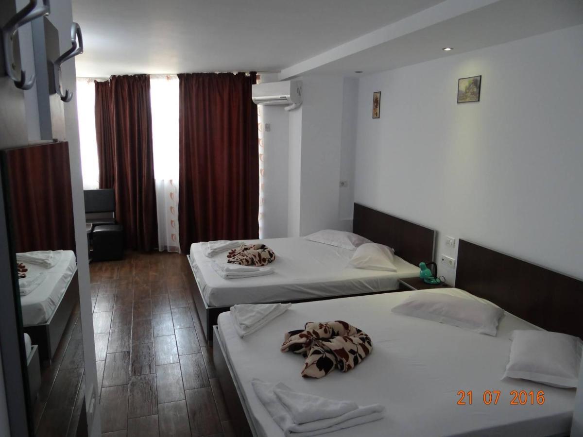 Casa Marea Neagra Hotel Costinesti Bagian luar foto